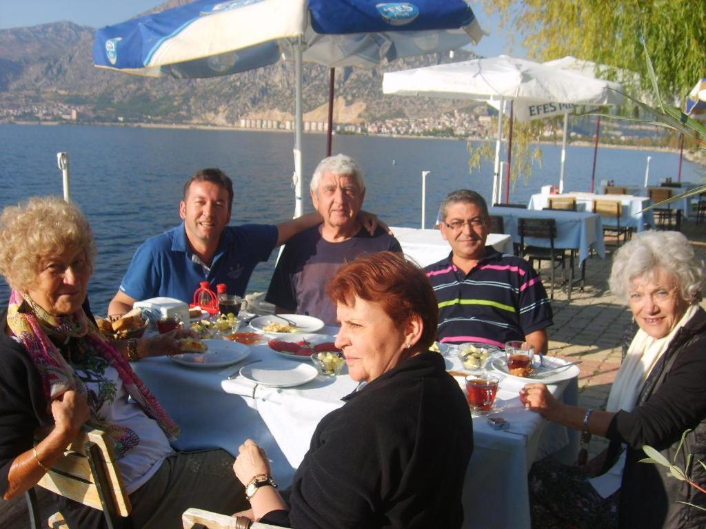 Choo Choo Pension Egirdir Екстер'єр фото